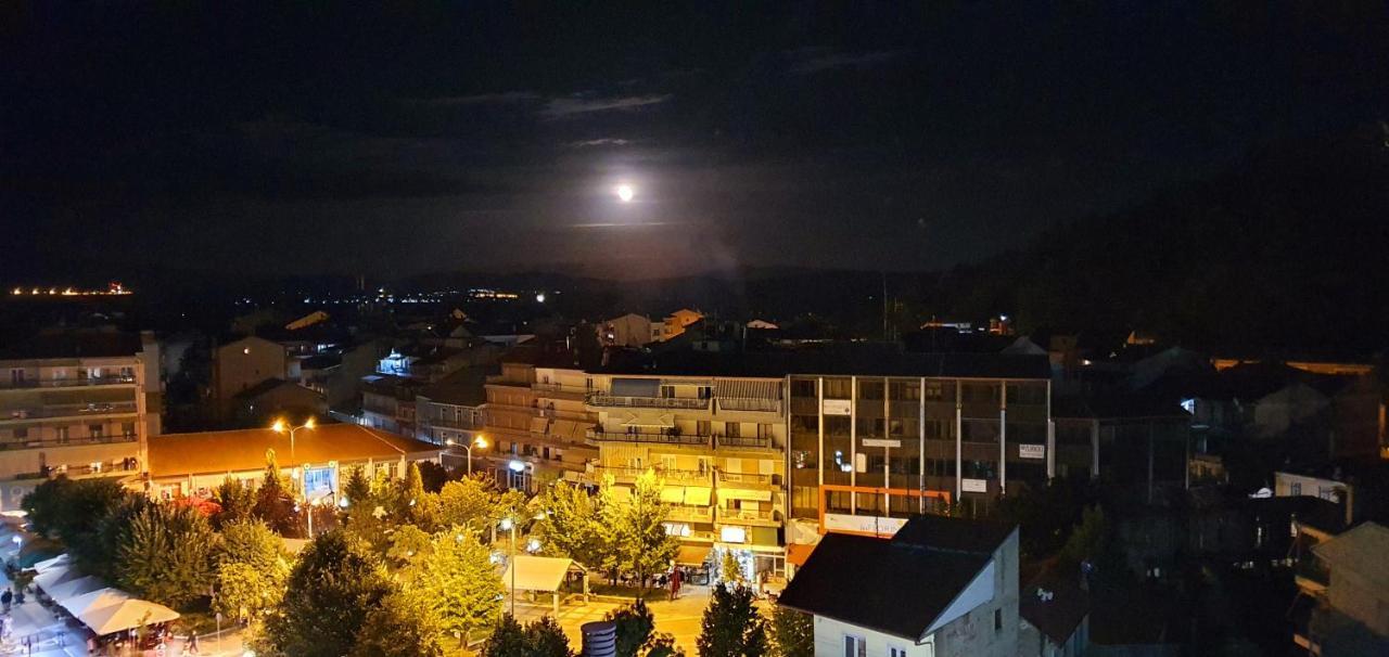 Lingos Hotel Флорина Экстерьер фото