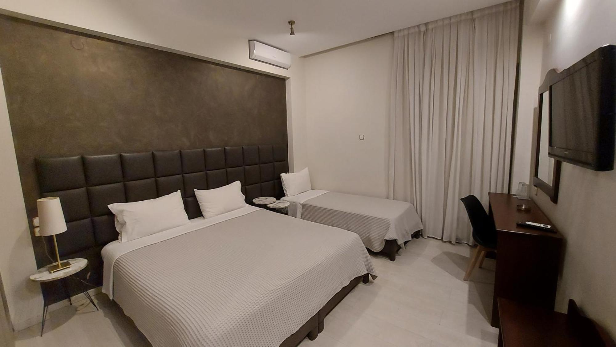 Lingos Hotel Флорина Экстерьер фото